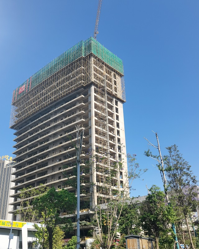 兴冶广场世界杯网址项目（二标段）主体工程完工