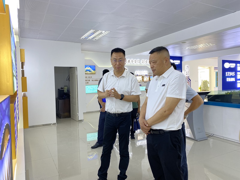 红河州委常委、副州长李国民到红河片区坝洒监管区建设项目调研