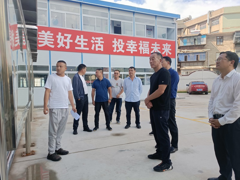 大理州政协副主席陈绍明调研大理市民活动中心项目