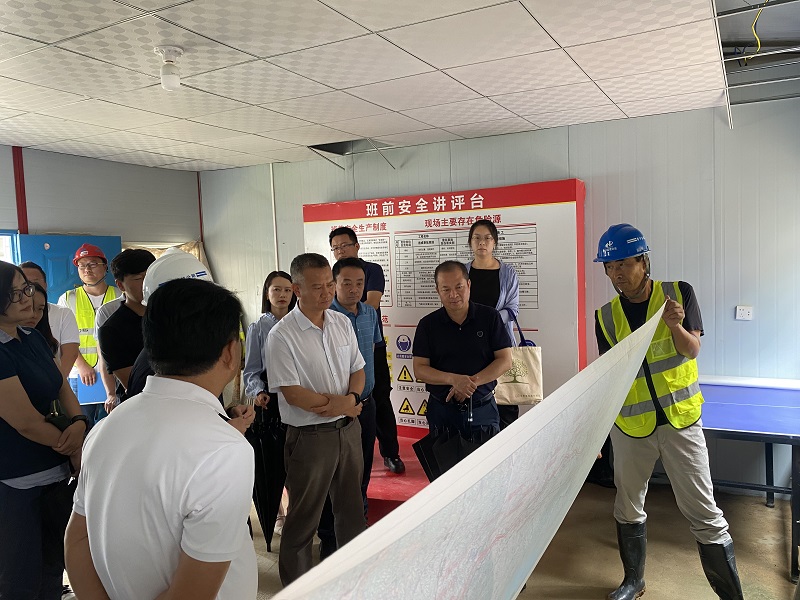 云南省推进有效投资重要项目协调机制督导组调研景宁高速项目