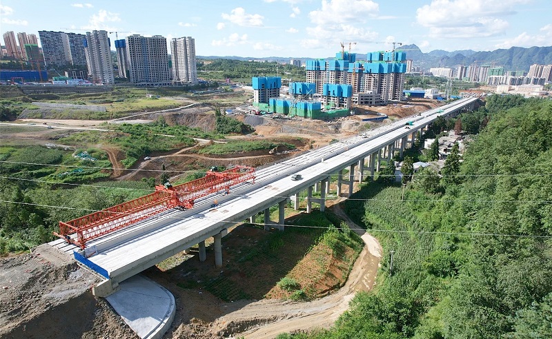 镇果公路大田头大桥贯通