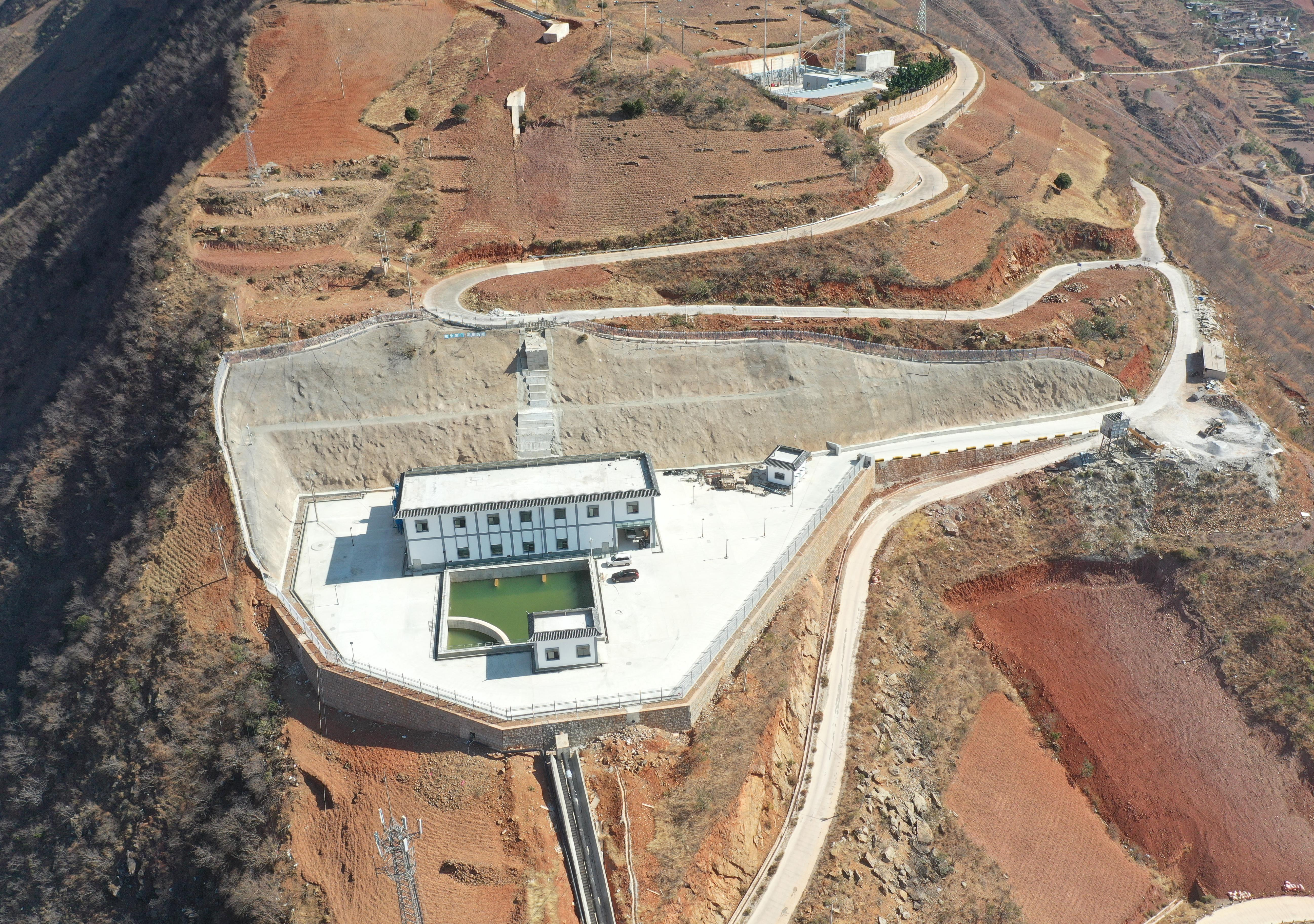 鲁地拉提水工程通过合同工程完工验收