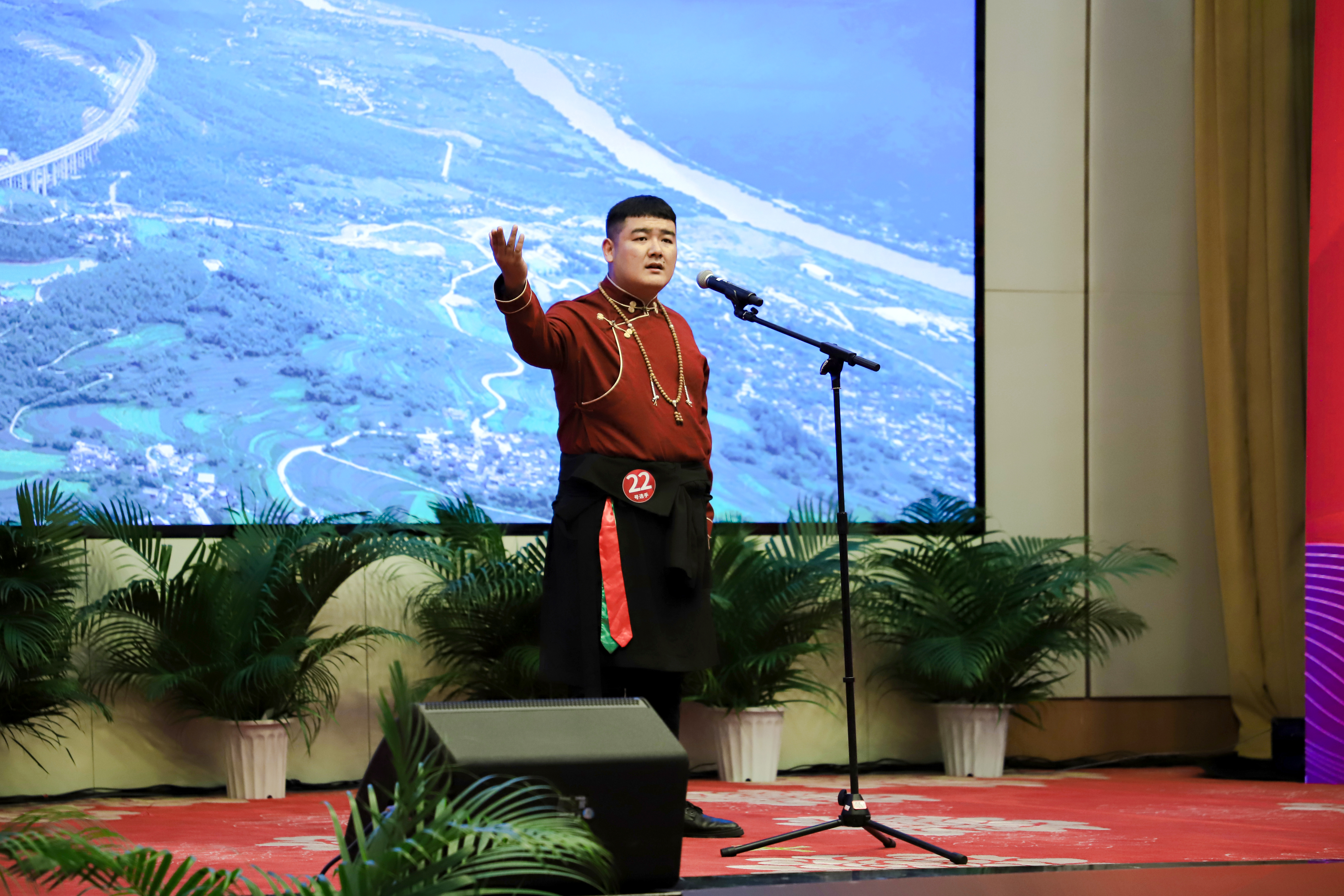 集团在云南省第十四届“红土地之歌”演讲大赛中获佳绩