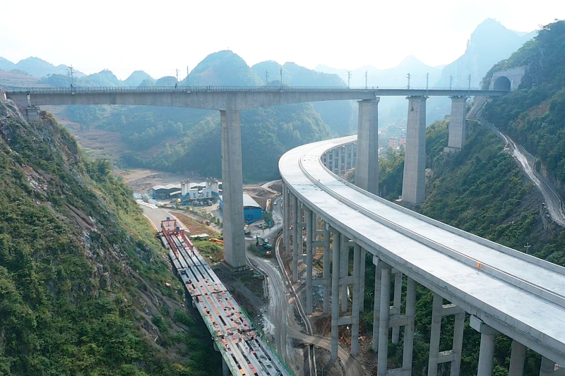 镇果公路果珠大桥客运连接线全线贯通