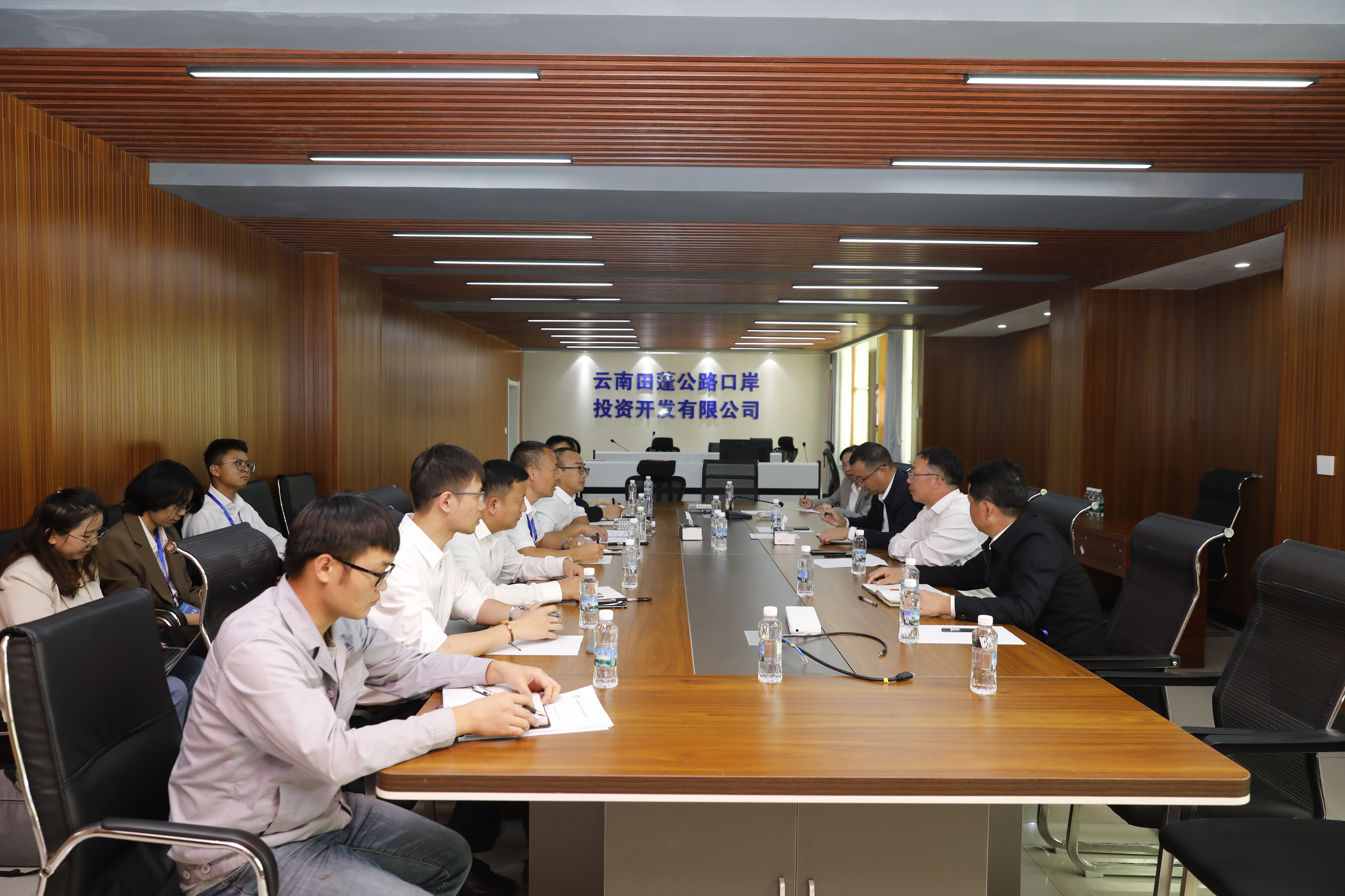 大兴调查研究 | 刘金荣调研田蓬口岸改扩建世界杯足球网