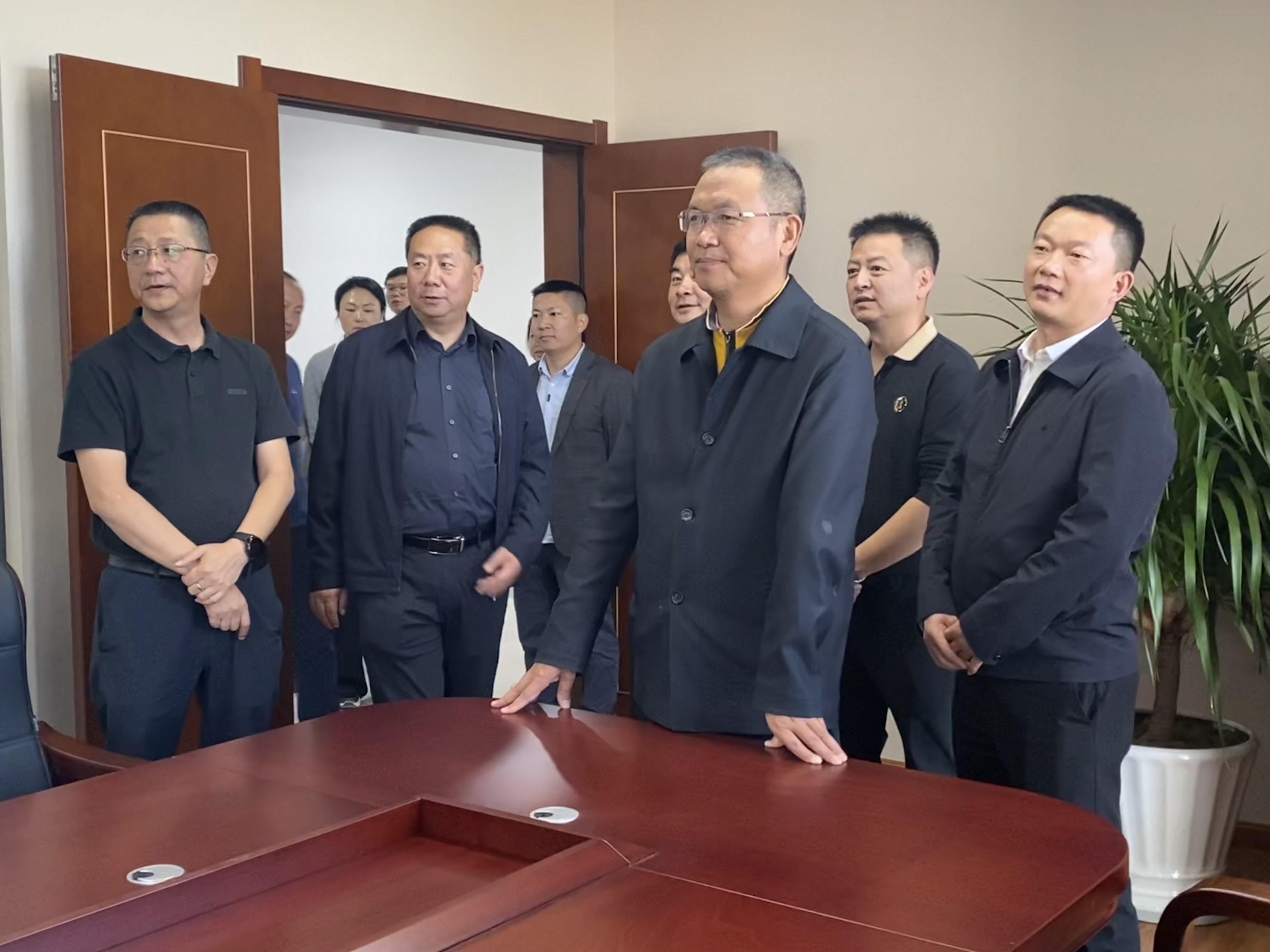 大兴调查研究 | 杨国文调研世界杯足球网大理片区重点世界杯足球网