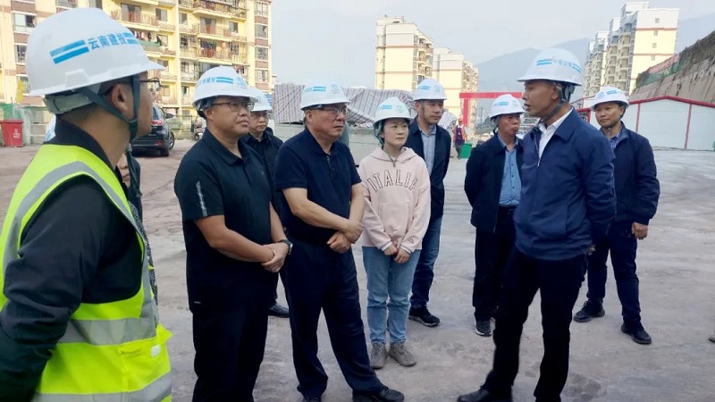 昭通市人大常委会党组书记、主任王斌调研绥江县保障房项目和工业产业园区项目