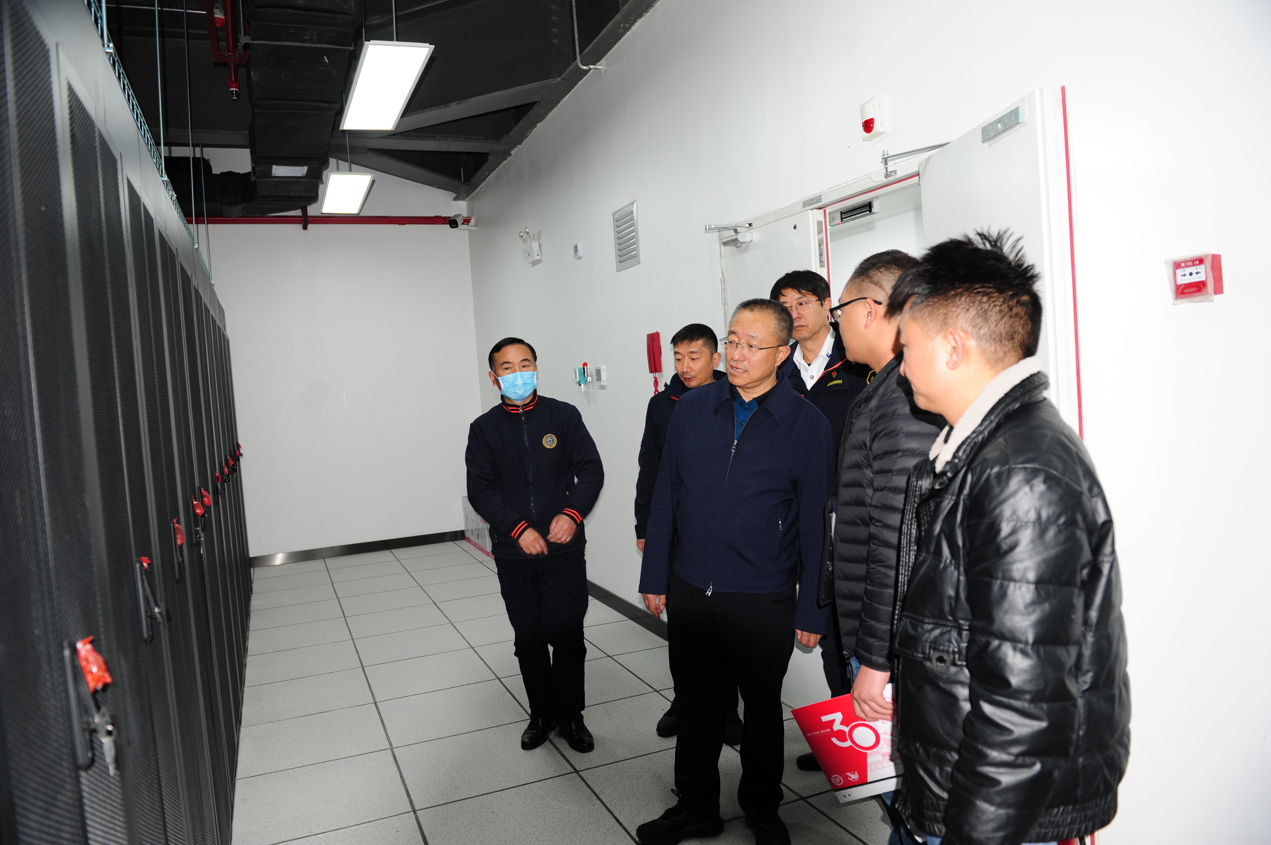 省卫健委党组书记、主任姜旭调研省医疗卫生应急备灾救灾中心项目