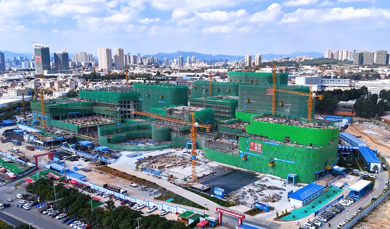 昆华国际医院世界杯官网合作平台项目一期全面封顶