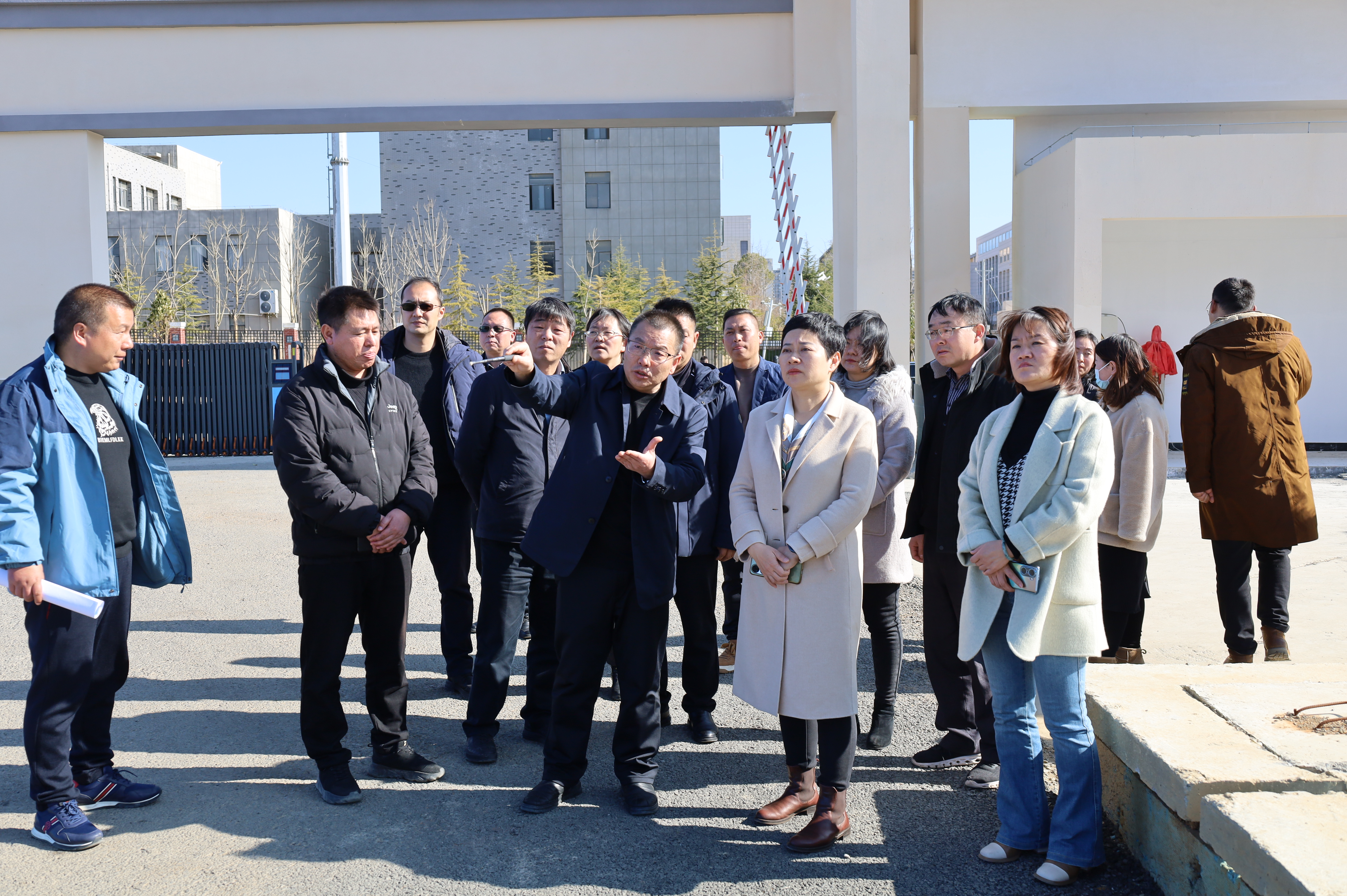 昭通市副市长孔令影调研昭通市职教中心二期、卫职院项目