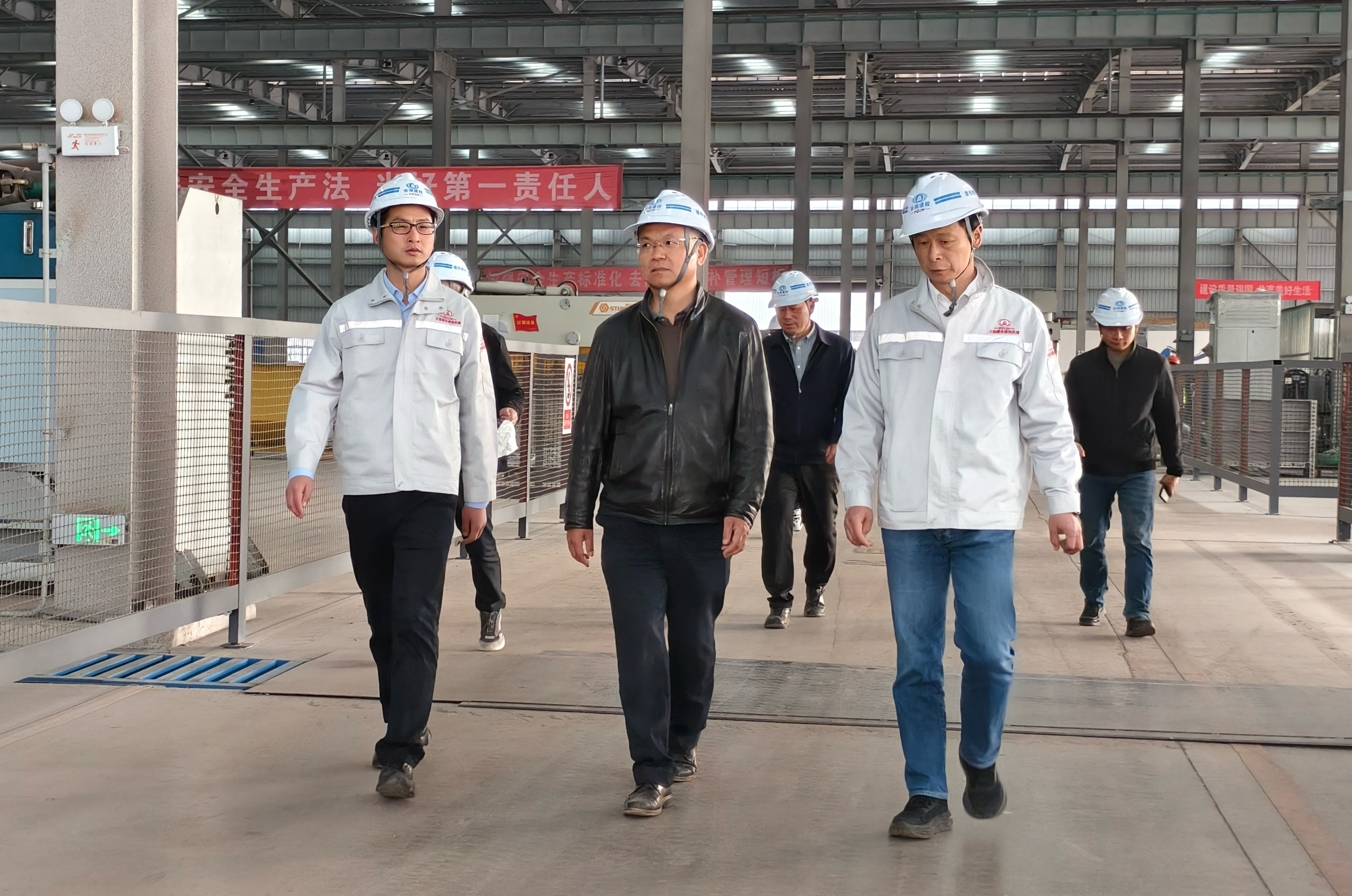 杨国文调研安二司、建材科技公司