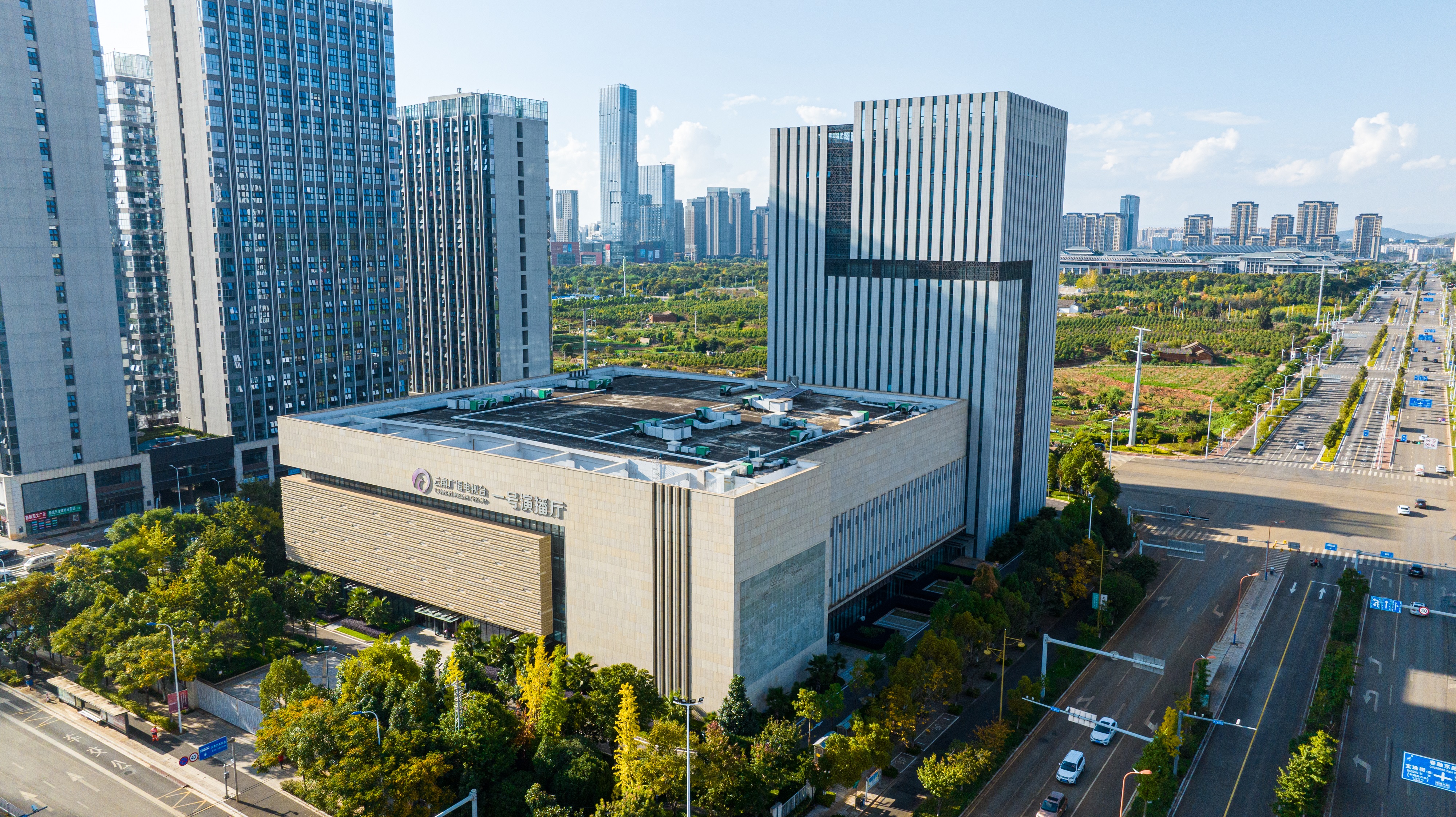 世界杯官网合作平台省少数民族语言节目译制中心（含演播厅）项目建设工程安装工程