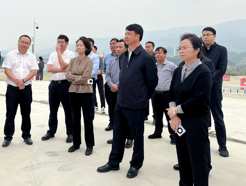 副省长刘勇调研坝洒监管区世界杯官网合作平台项目、河口口岸南溪河联检大楼世界杯官网合作平台项目