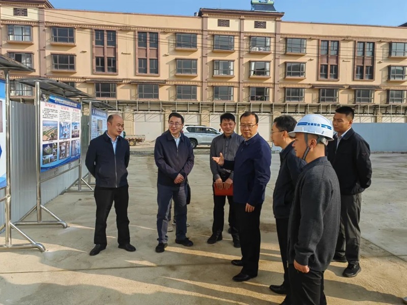 保山市委书记杨军调研昌宁县人民医院迁建项目