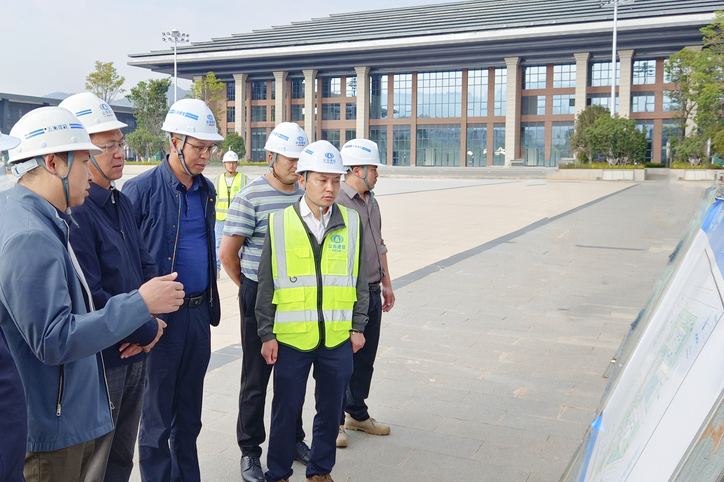 杨国文调研宾鹤高速、永平县博南文化园项目