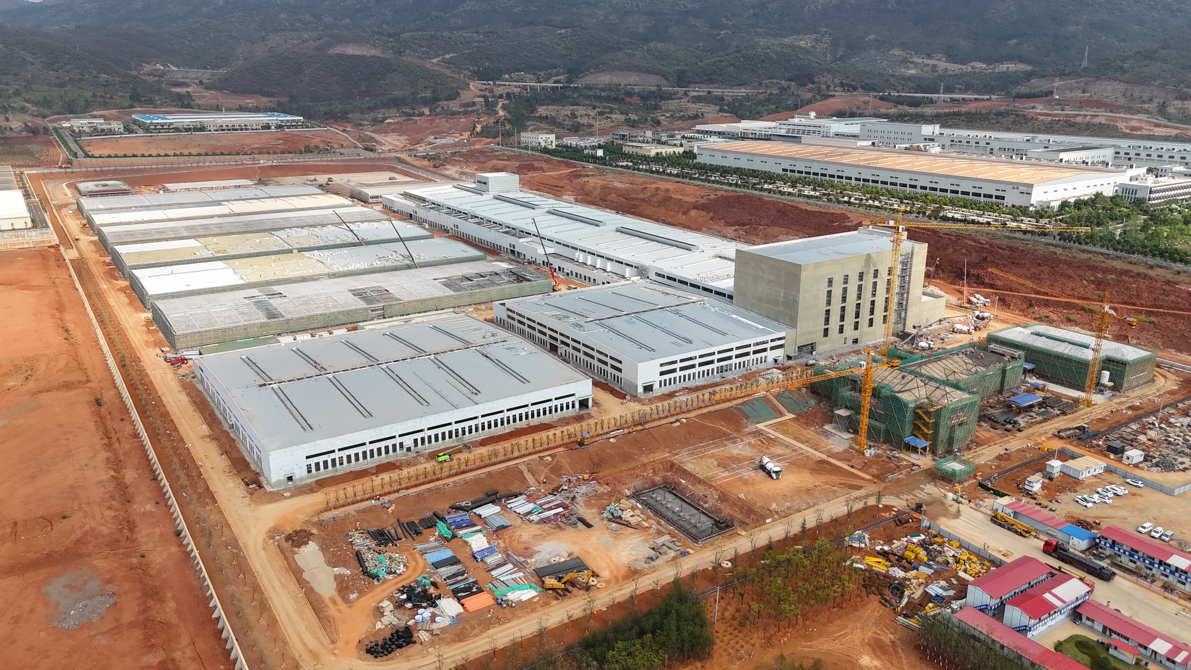 红河烟叶复烤有限世界杯官网中文版打叶复烤易地技术改造世界杯官网中文版全面封顶