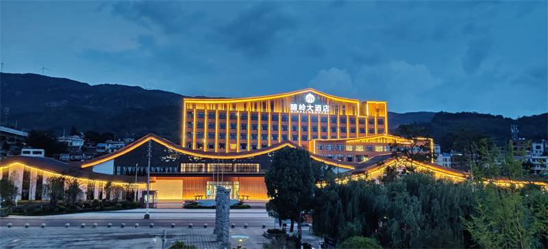 富源北站站前广场配套项目通过竣工验收