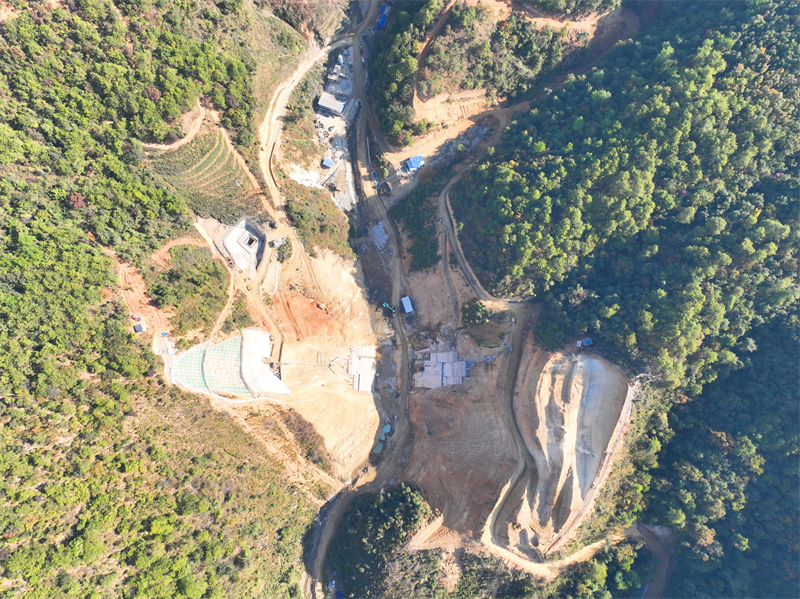 贵州省水利厅副厅长喻兴铸考察保山坝灌区工程