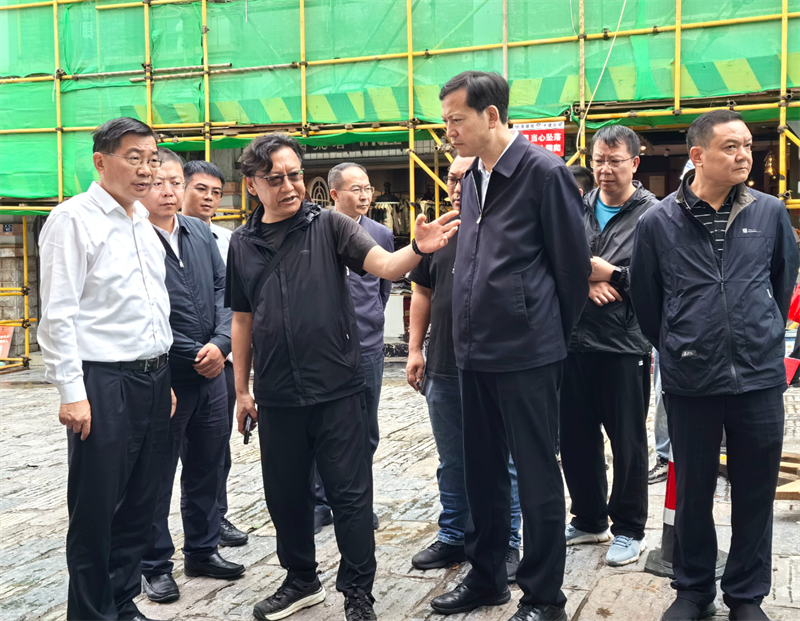 昭通市委副书记、市长杨承新调研古城片区城市更新项目