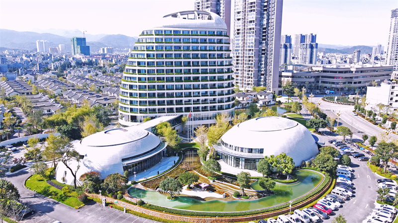 十四冶公司申特成功 世界杯足球网特级资质增至12项