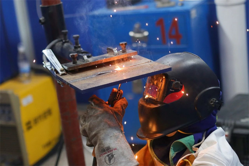 包揽前三！集团职工在第八届全国职工职业技能大赛焊工赛项云南省选拔竞赛中斩获佳绩