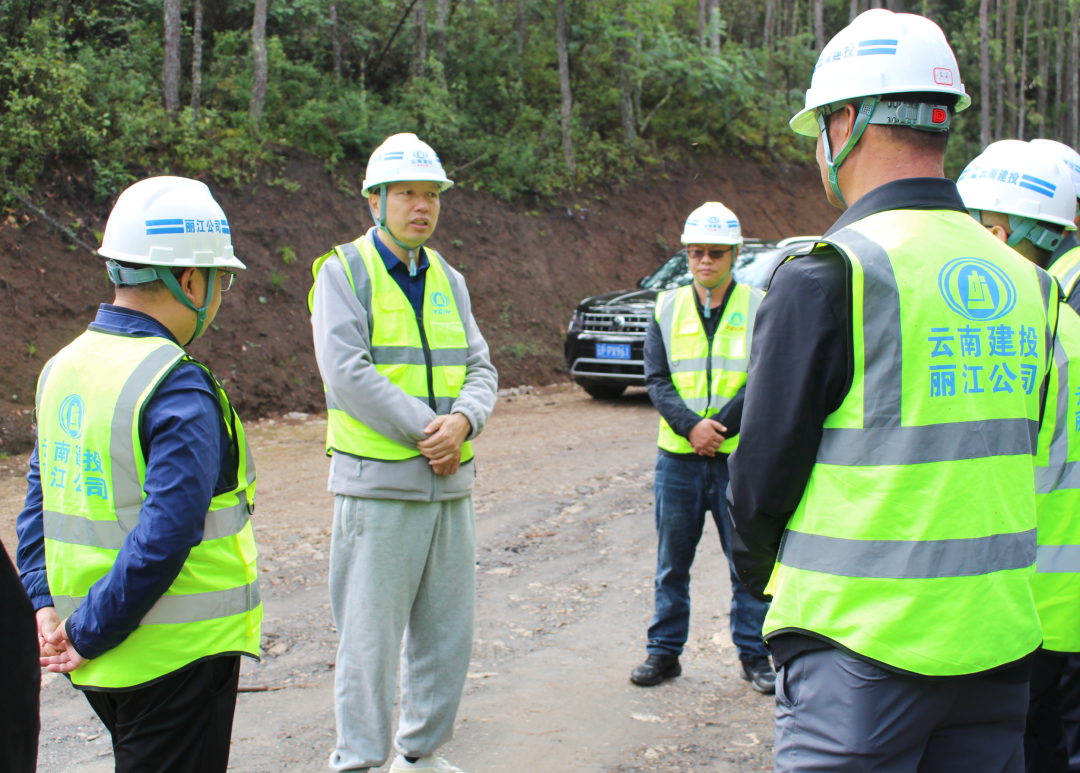 张鹏调研丽江森林防火通道项目、古宁高速项目