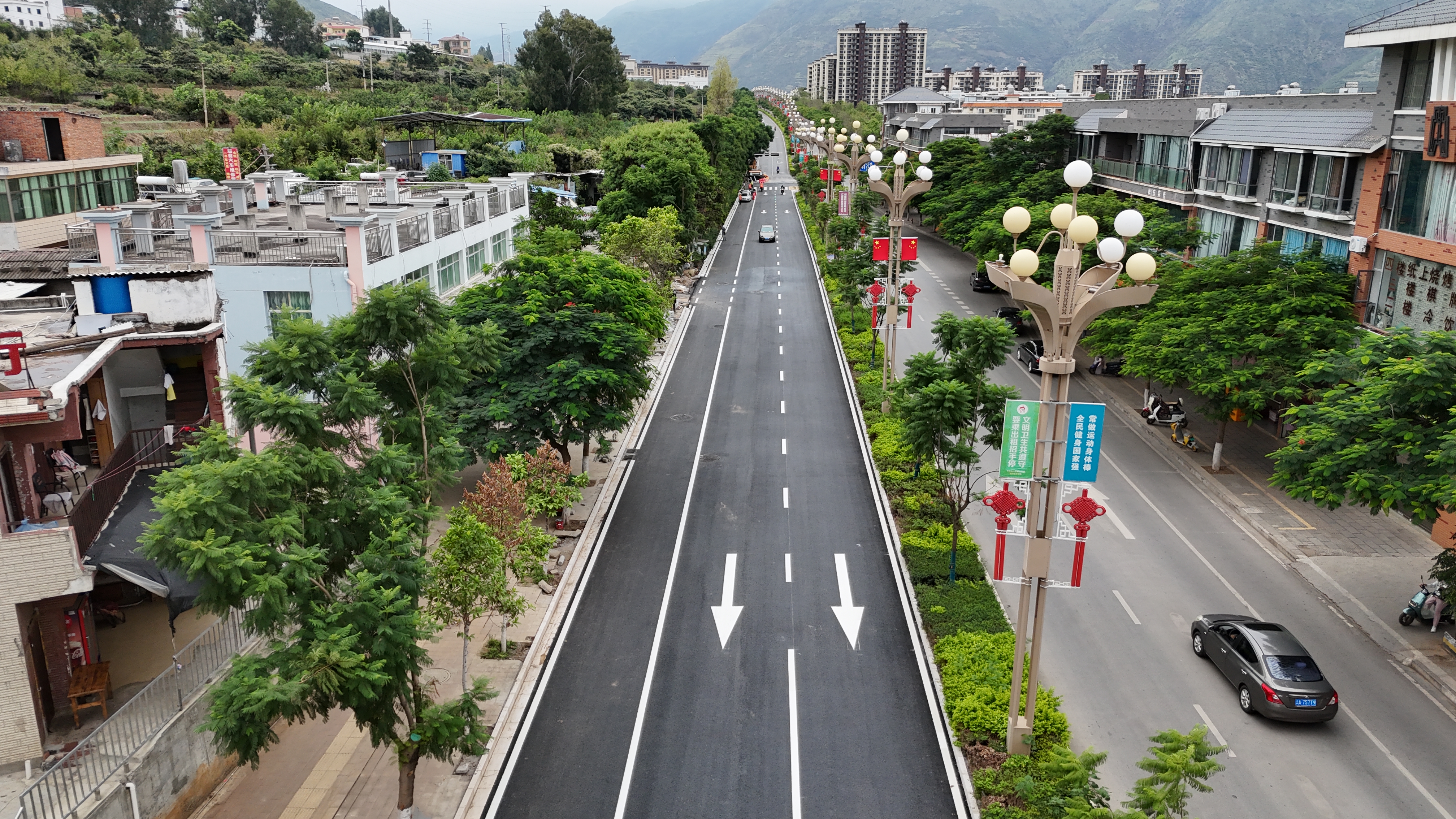 东川区城市综合管廊项目古铜路右幅、东起路左幅顺利通车