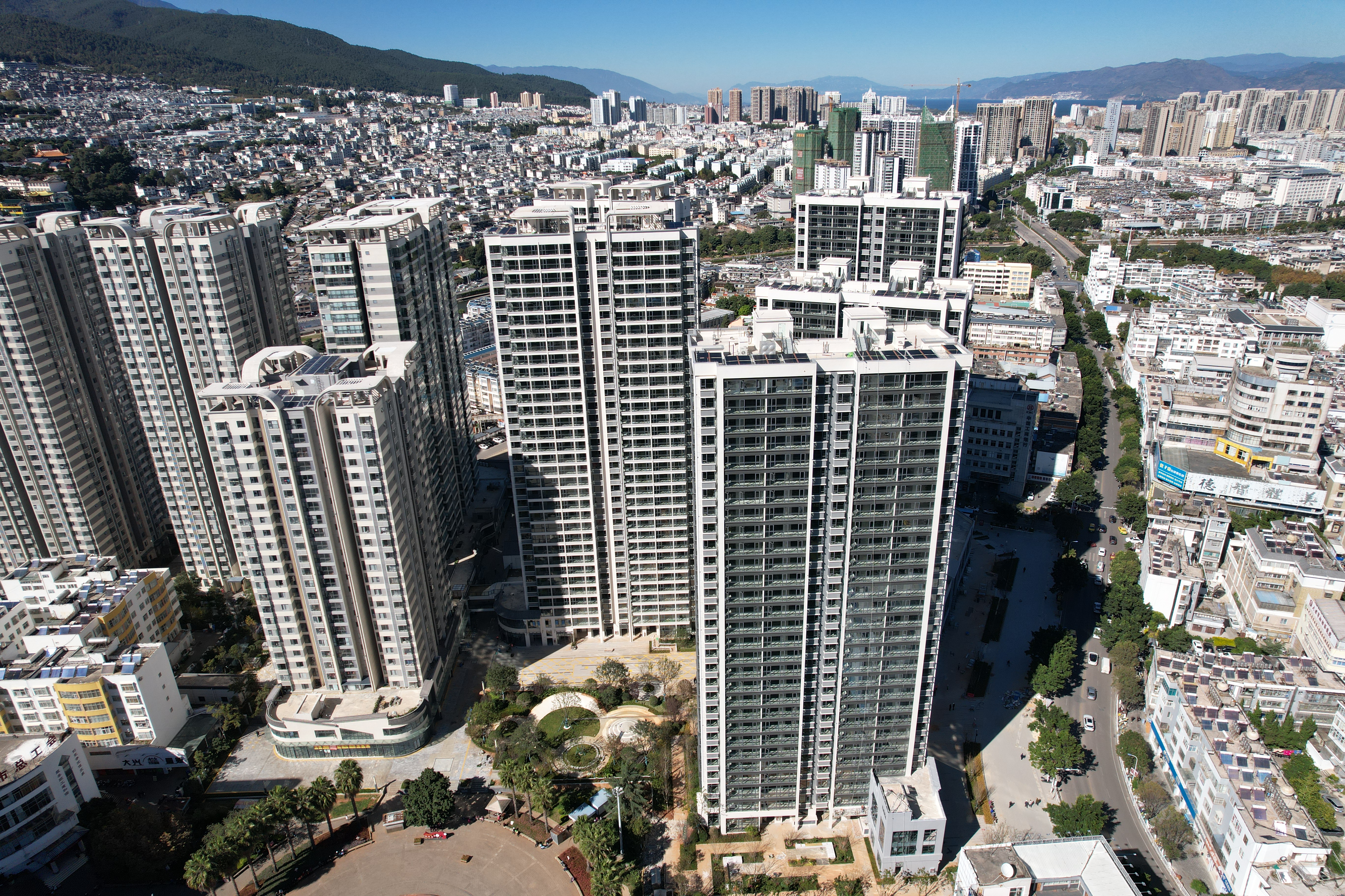 正阳华府2026世界杯即时比分项目（二期）顺利通过竣工验收