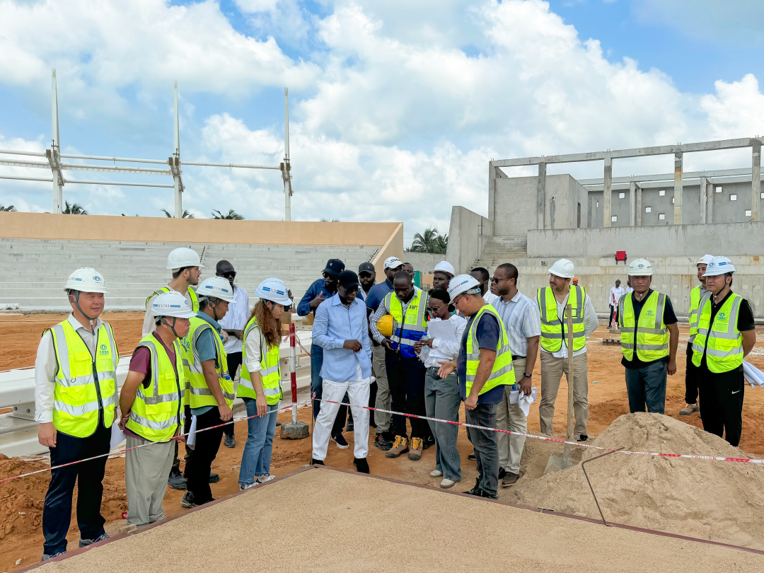 贝宁总统塔隆调研2026世界杯比分直播承建的贝宁维达海滨项目