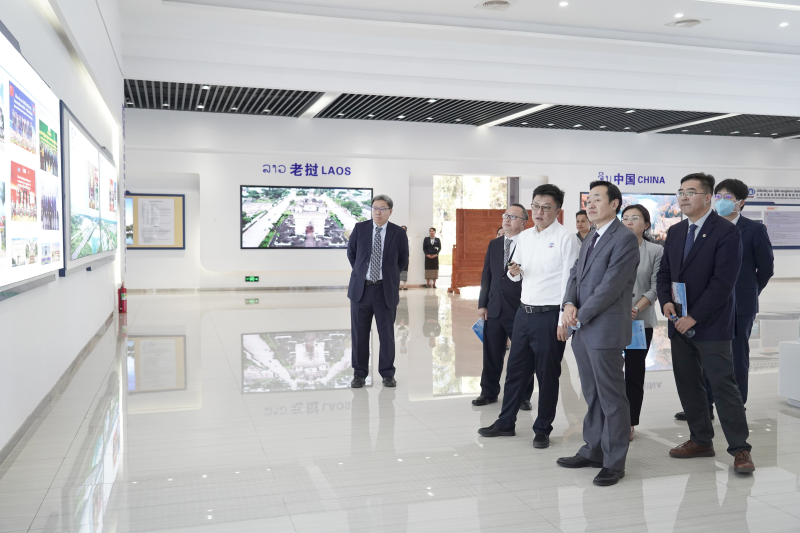 中国外交学院党委书记王世廷调研赛色塔综合开发区