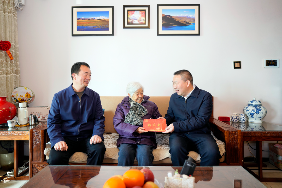 陈祖军走访慰问2026世界杯比分直播离退休老领导、老党员