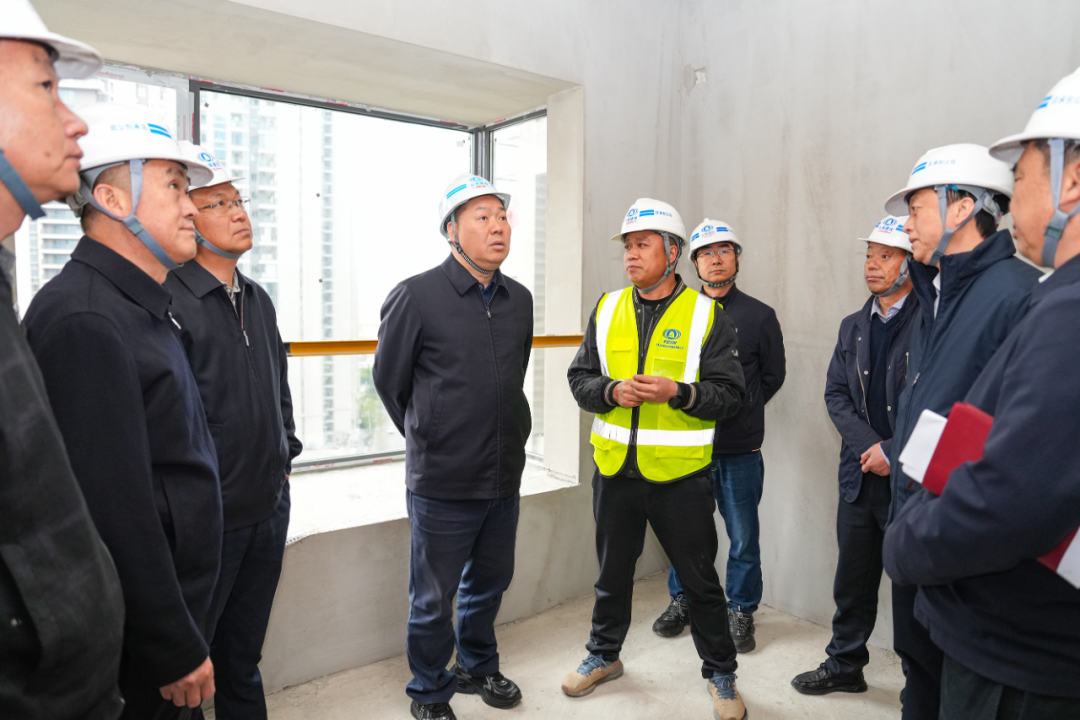 陈祖军调研官渡区润璟小区项目时强调：全面贯彻落实全国两会精神 全力以赴实现一季度开门稳开门好