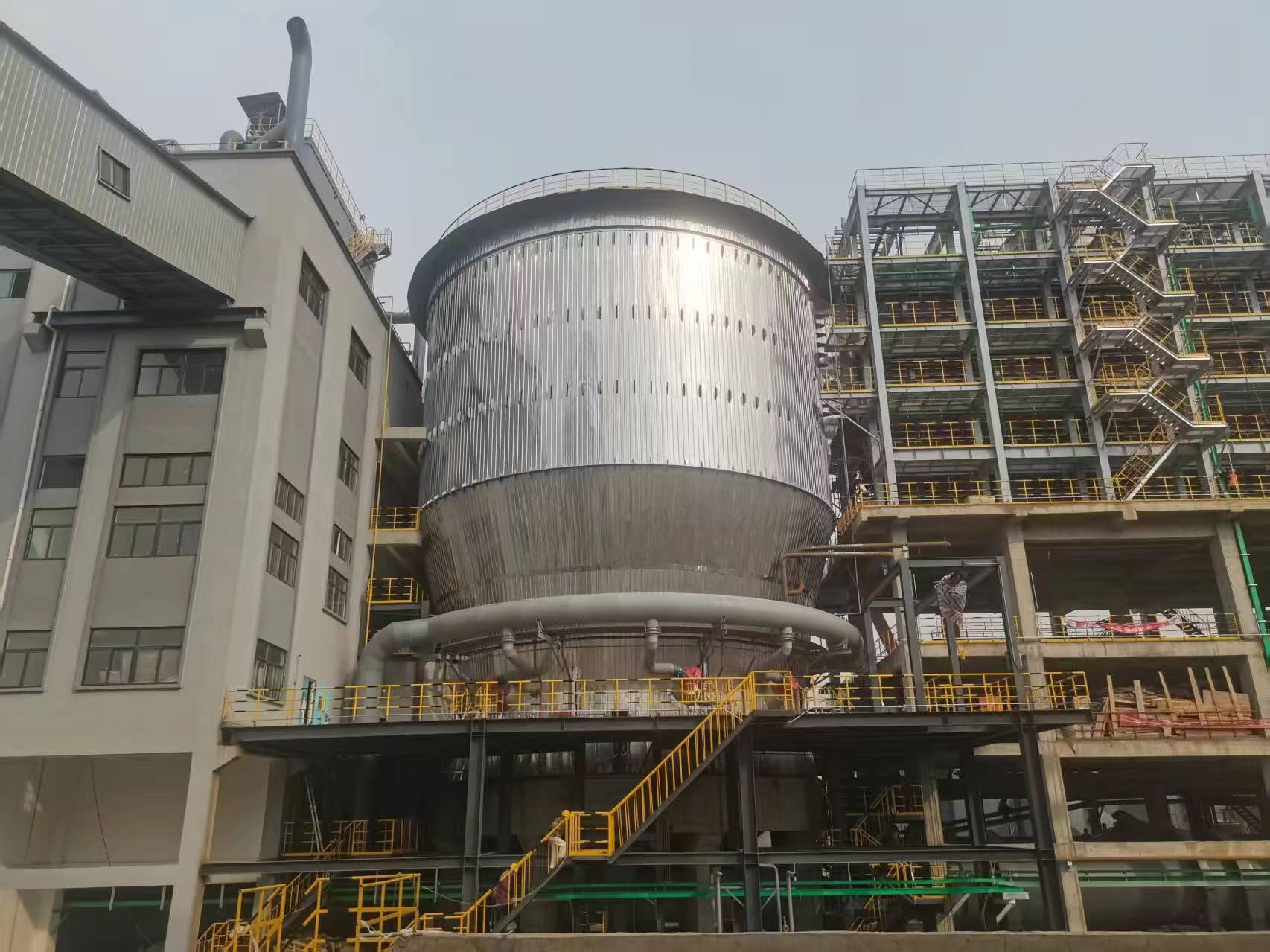 河南万洋锌业项目186平方米焙烧炉安装完成