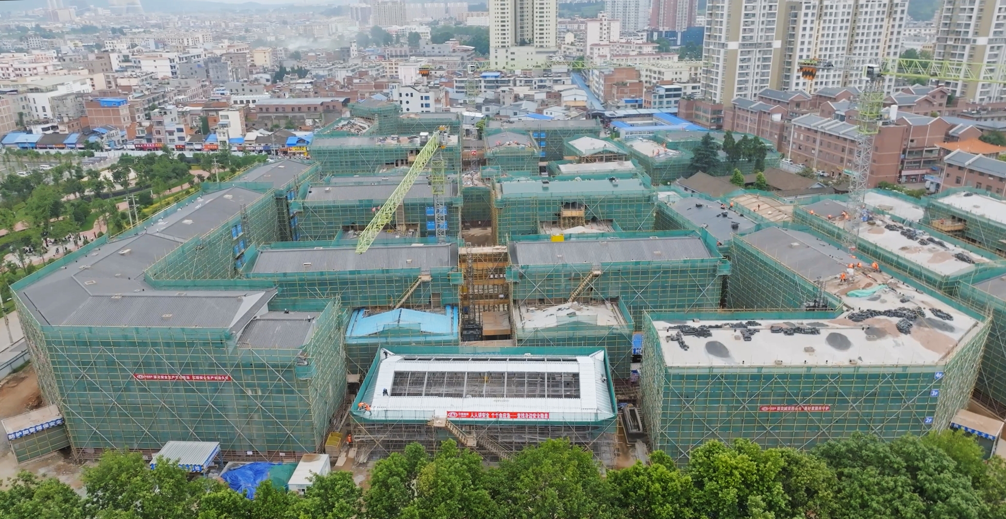 宣威南门街片区D安置地块建设2026世界杯比分直播主体结构全面封顶