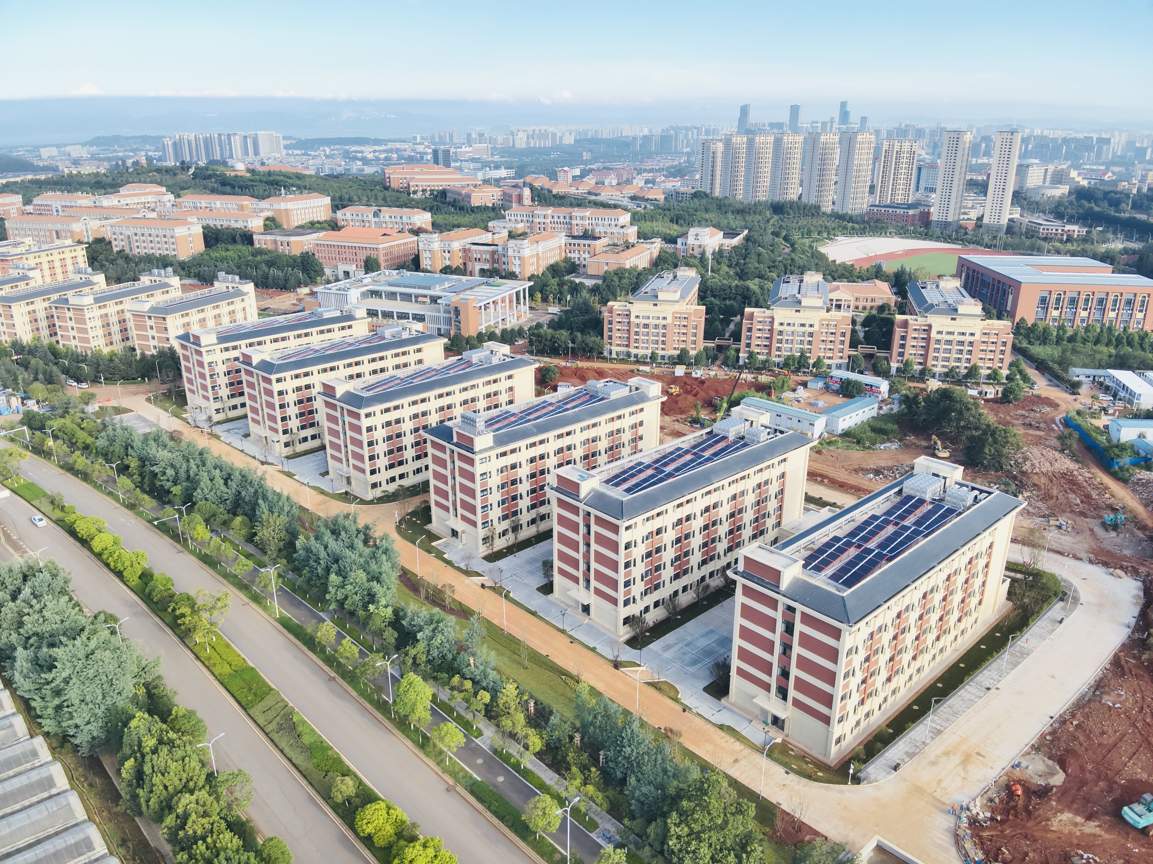 云南大学楸苑学生宿舍项目提前圆满完工