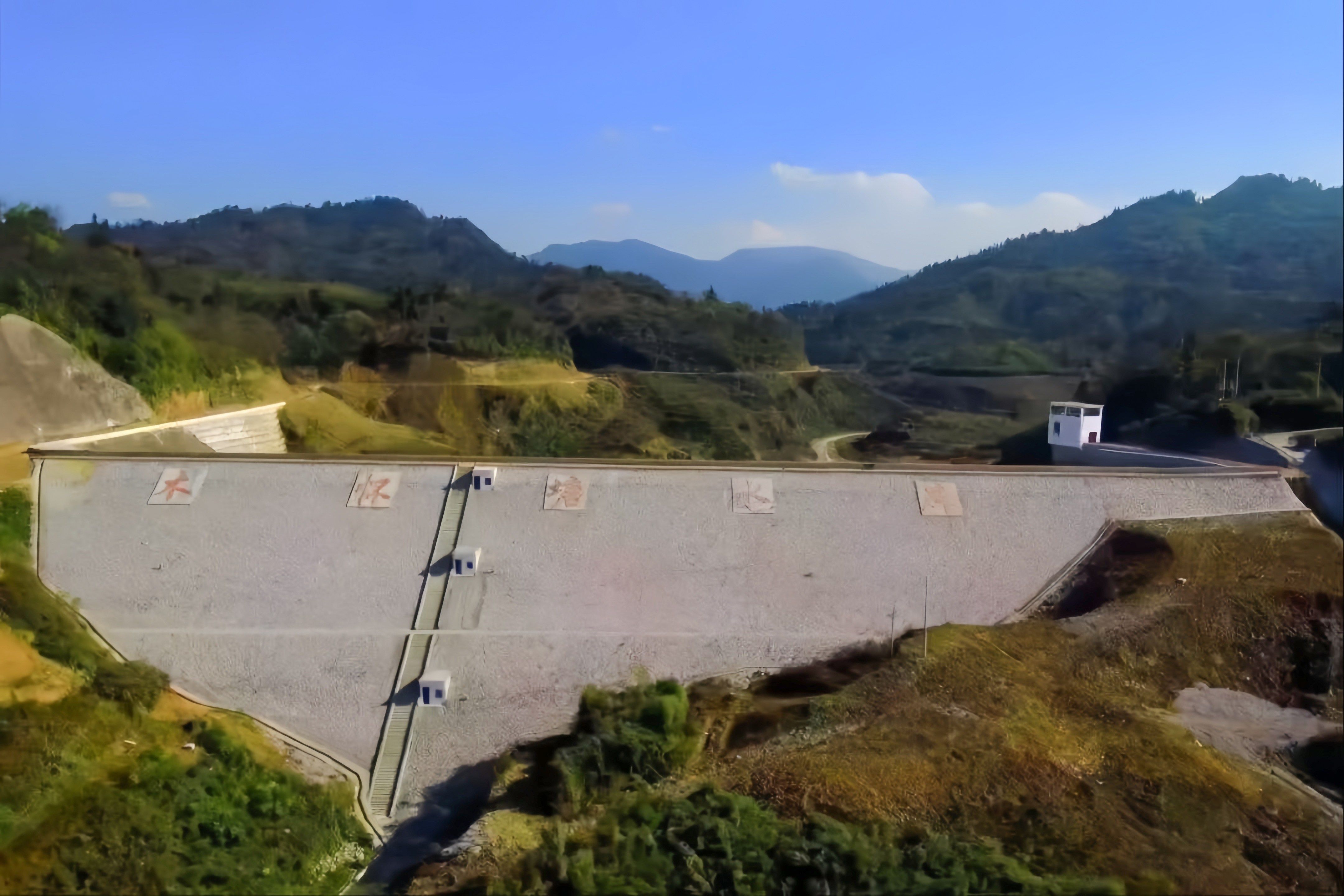 盐津县木怀塘水库工程通过竣工验收