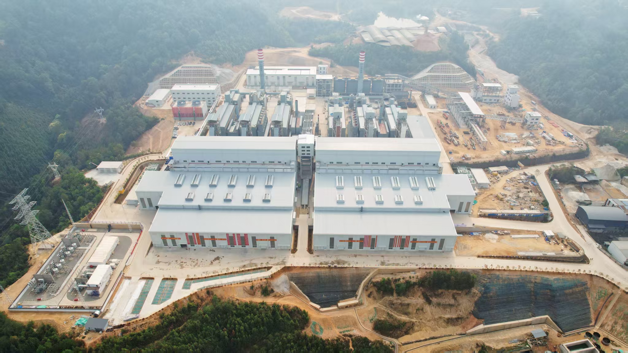 云南永昌硅业10万吨/年水电硅节能环保世界杯网址竣工验收