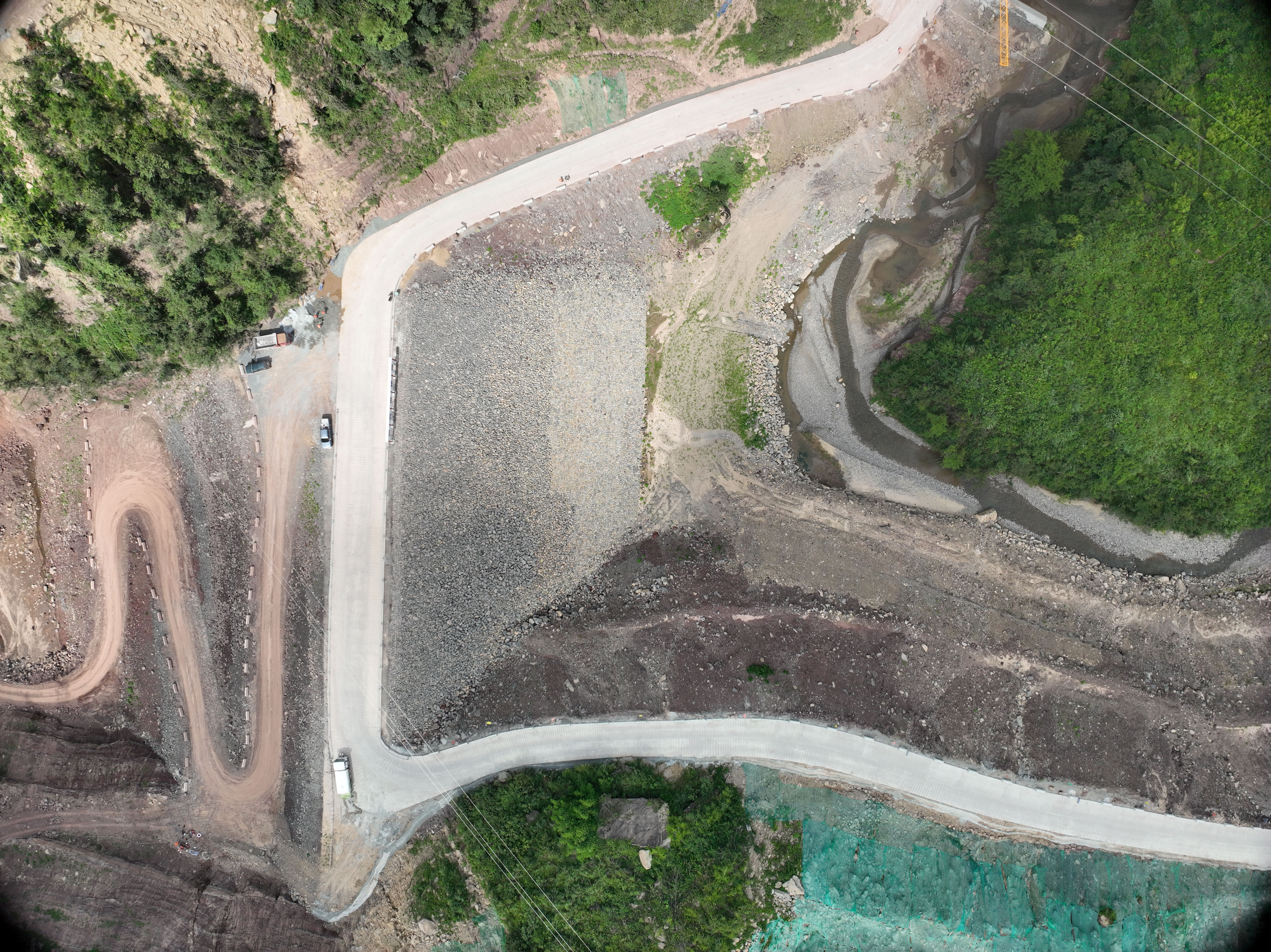 重庆回龙场水库大坝基础开挖工程通过验收